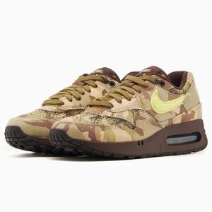 Nike
Air max 1
Camo big bubble
Brand new